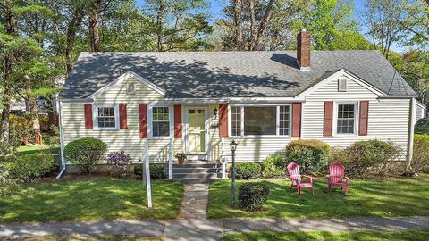 33 Sylvan Rd Beverly MA 01915