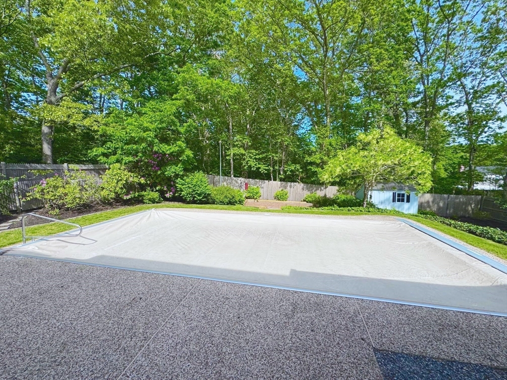 5 Horseshoe Cir