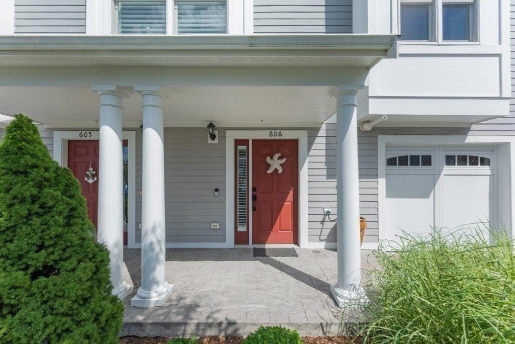 606 Schooner Way 606
