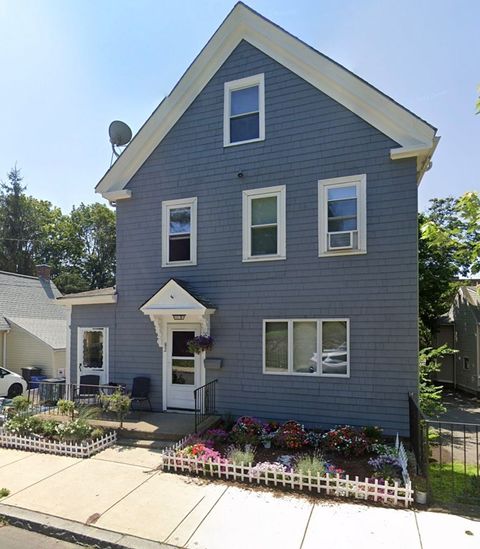 Single Family Residence in Quincy MA 82 Crescent St.jpg