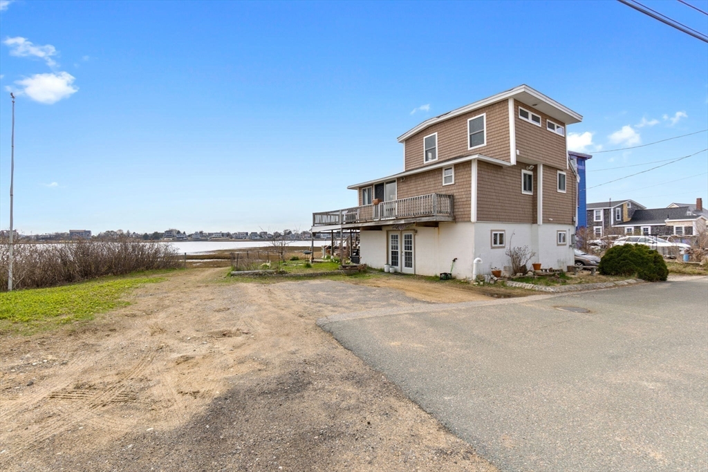1 Basin Front Dr
