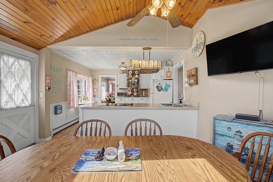 34 Pleasant St #1, Dennis, MA, 34 Pleasant St #1, Dennis, MA Photo #6