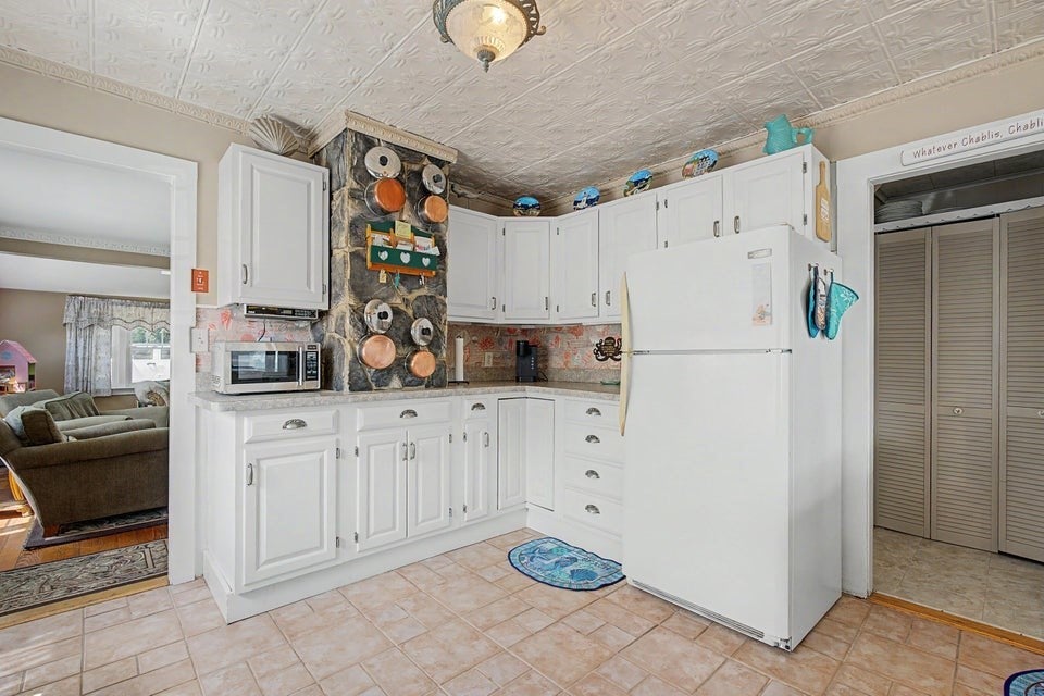 34 Pleasant St #1, Dennis, MA, 34 Pleasant St #1, Dennis, MA Photo #8