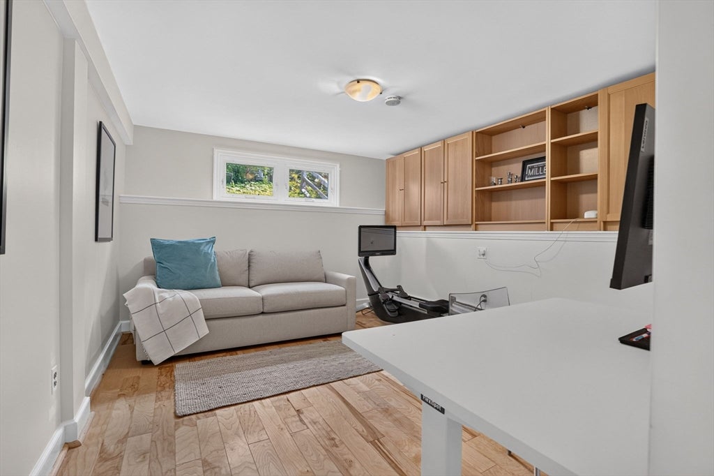 29 Brook Street, Wellesley, MA Photo #22