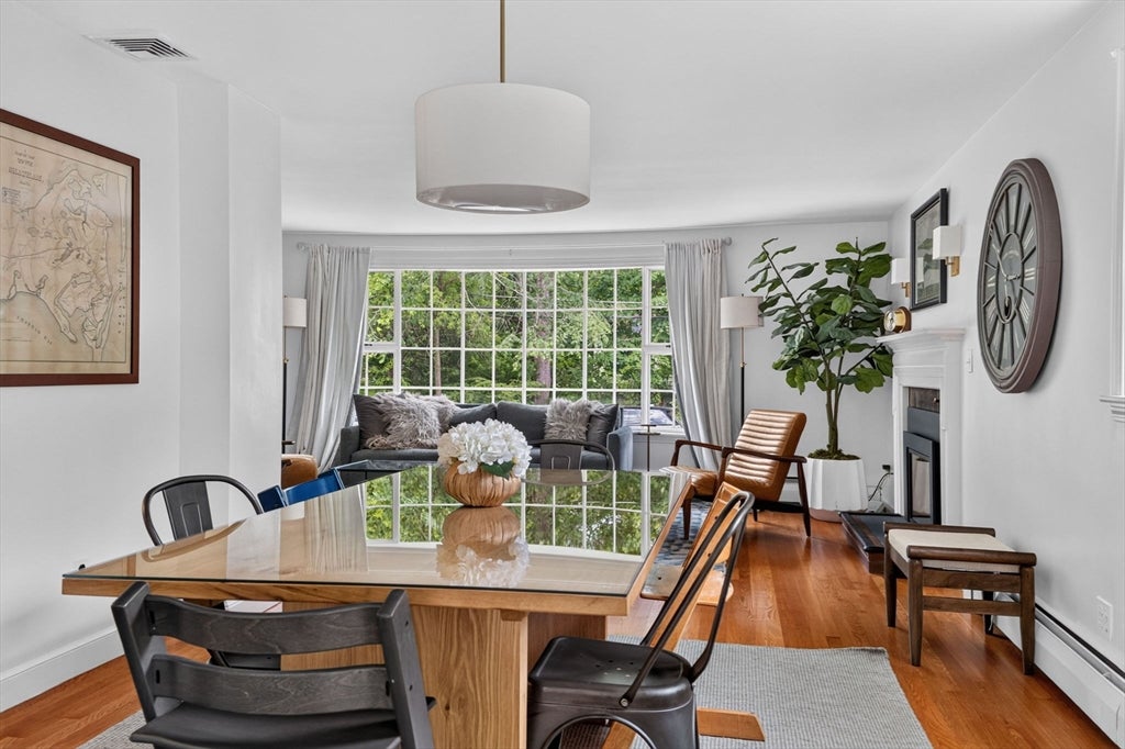 29 Brook Street, Wellesley, MA Photo #10