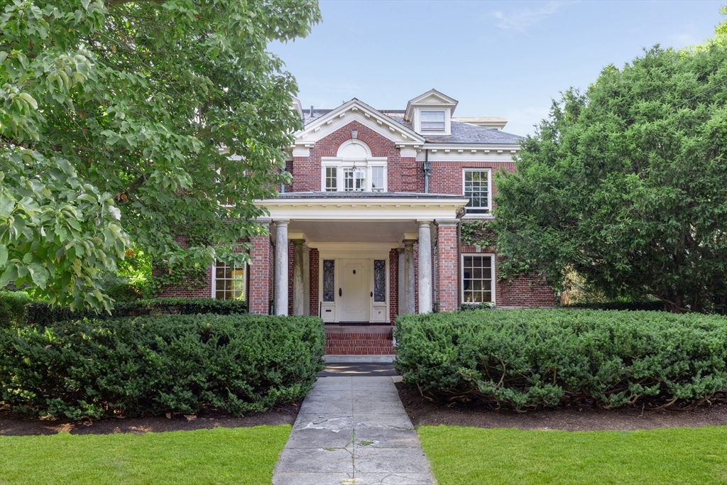 87 Hammond St