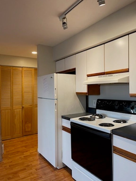 10 Roberts St #21, Somerville, MA Photo #5