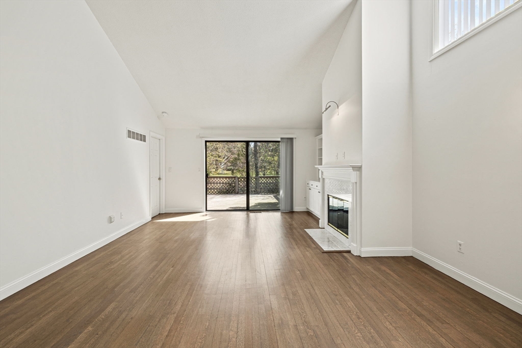 273 Seaward Bnd 273