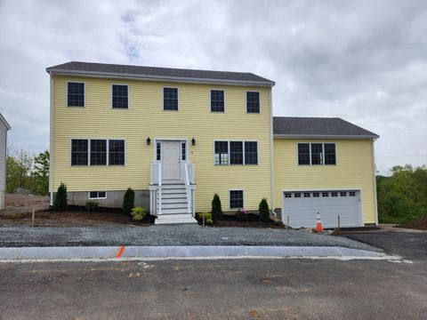 53 Kelly Lane Lynn MA 01904