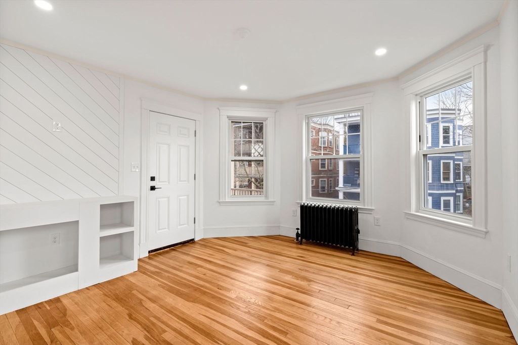 6 View South Ave 3A