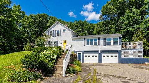 Photo of 589 Florence Rd, Northampton, MA 01062 (MLS # 73485013)