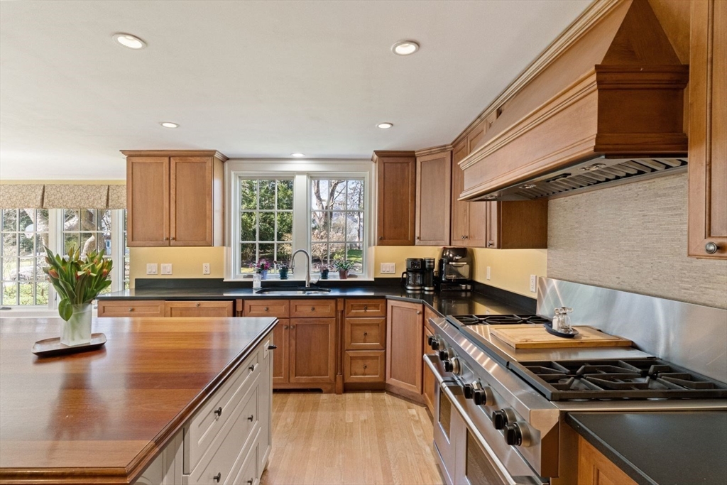 14 Winthrop Road