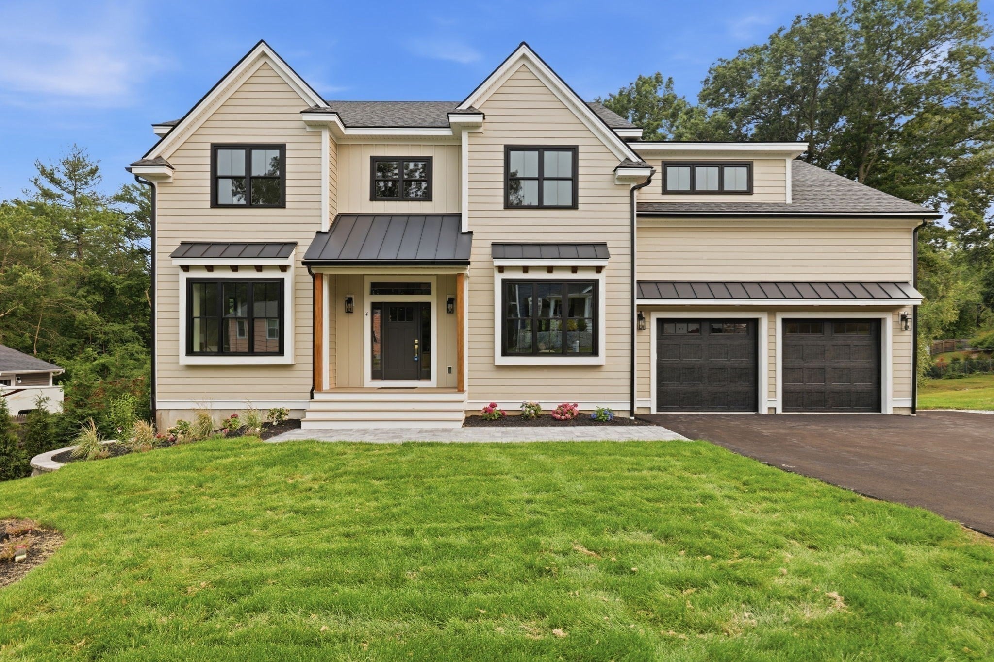 4 Eastern Ave