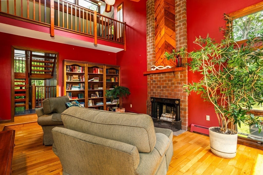 288 Granite St, Leominster, MA Photo #12