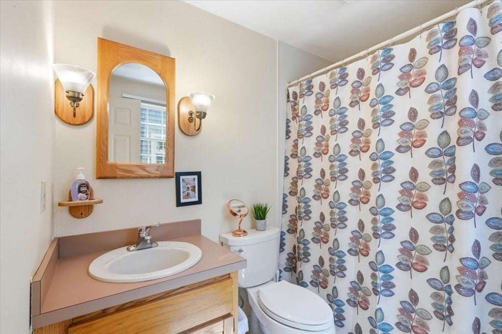 98 Bray Farm Rd S Rd, Yarmouth, MA, 98 Bray Farm Rd S Rd, Yarmouth, MA Photo #9