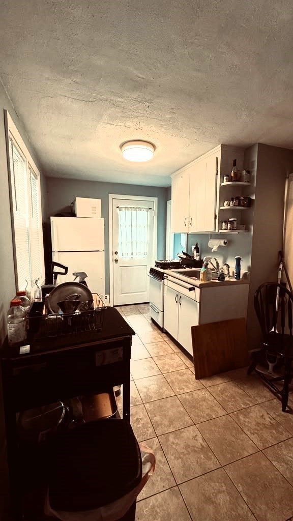 220R Hamilton St #1, Cambridge, MA, 220R Hamilton St #1, Cambridge, MA Photo #2