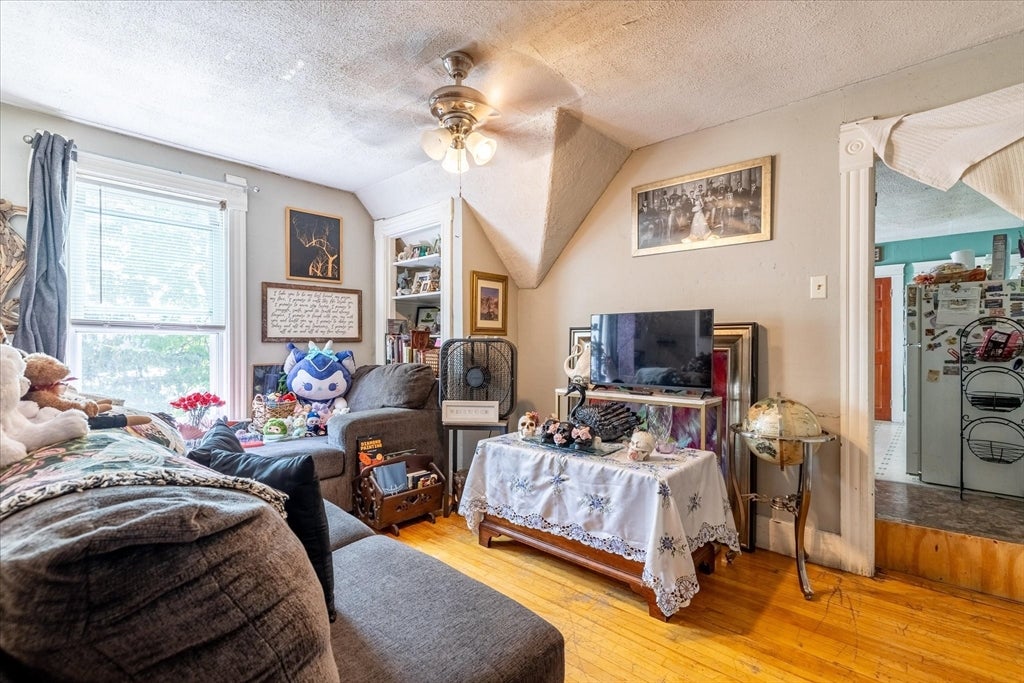 17 Rockdale St, Worcester, MA, 17 Rockdale St, Worcester, MA Photo #21