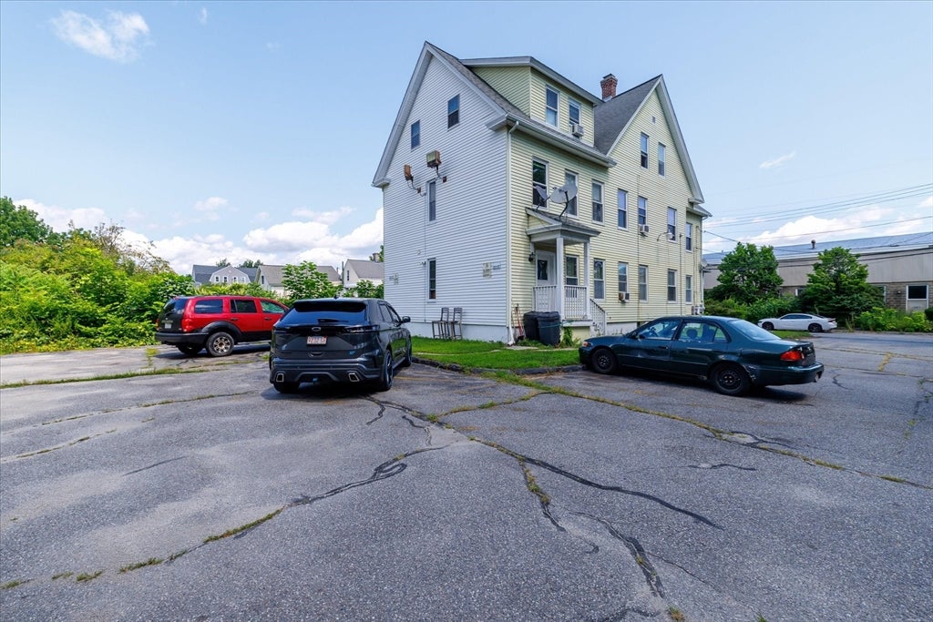 17 Rockdale St, Worcester, MA, 17 Rockdale St, Worcester, MA Photo #4