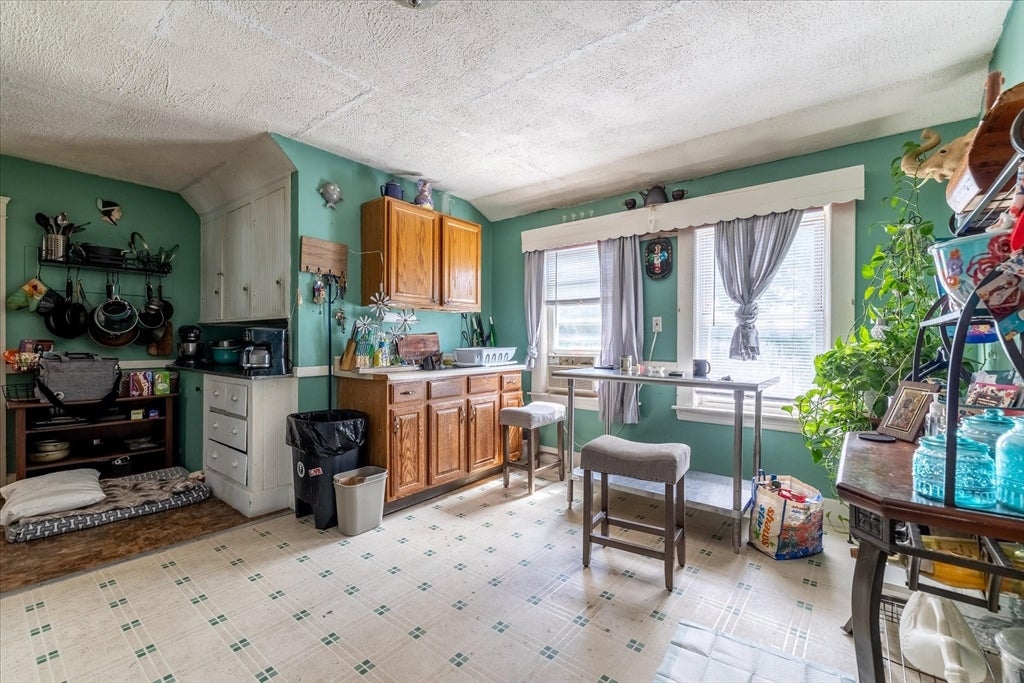 17 Rockdale St, Worcester, MA, 17 Rockdale St, Worcester, MA Photo #29
