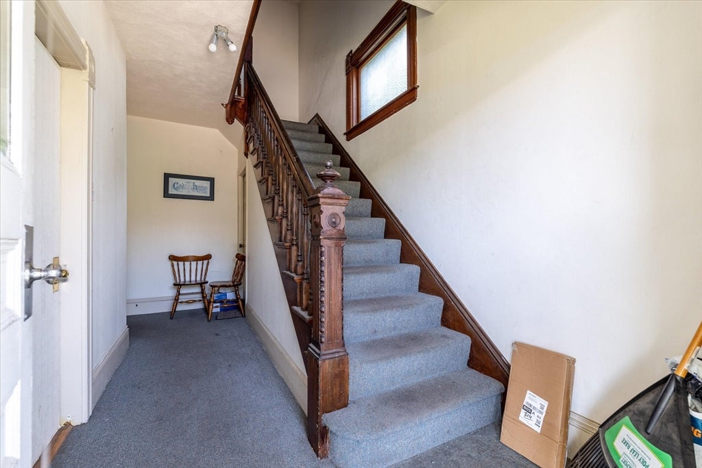 17 Rockdale St, Worcester, MA, 17 Rockdale St, Worcester, MA Photo #6