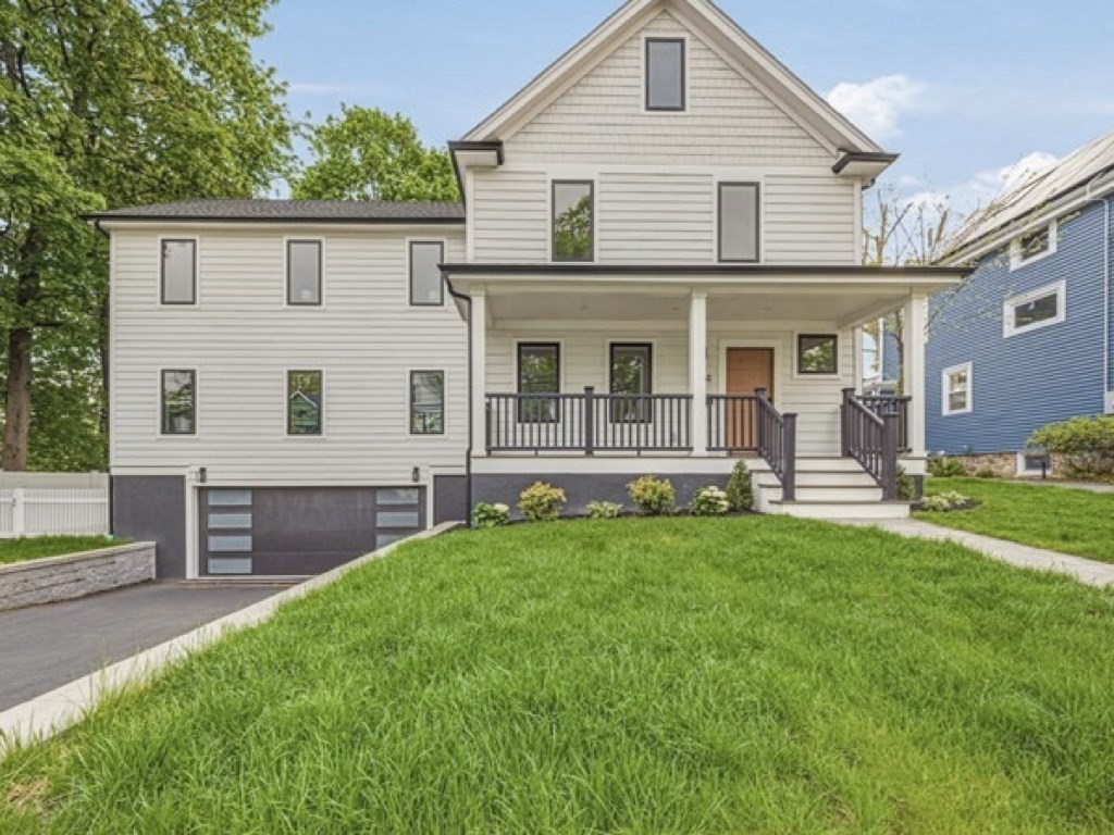 Photo of 284 Webster St, Newton, MA