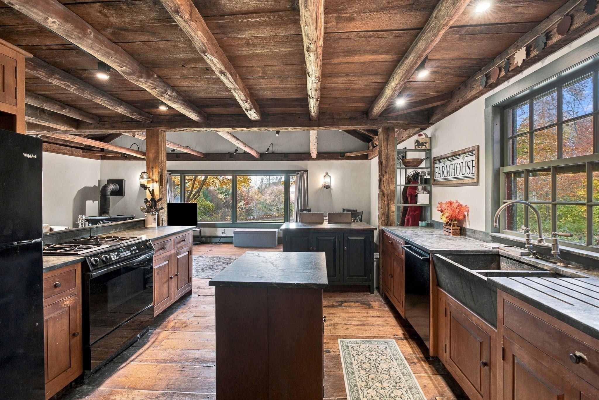 82 Hardwick Rd, Petersham, MA, 82 Hardwick Rd, Petersham, MA Photo #8