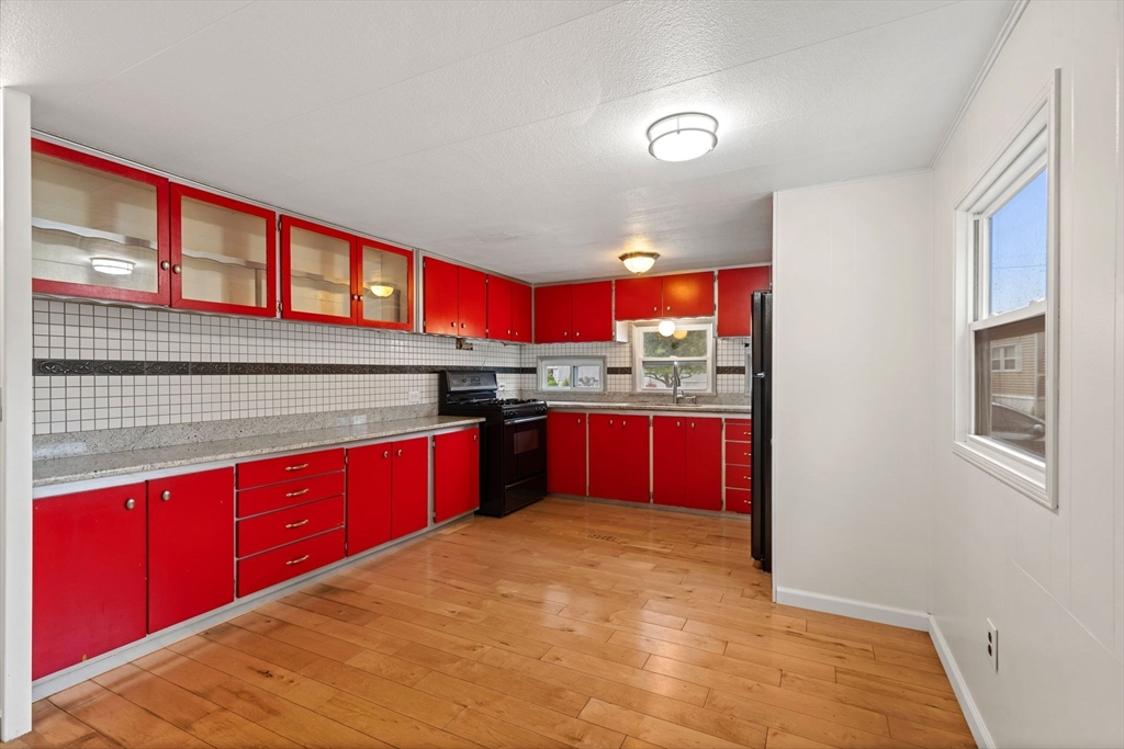 261 Newbury Street 88C