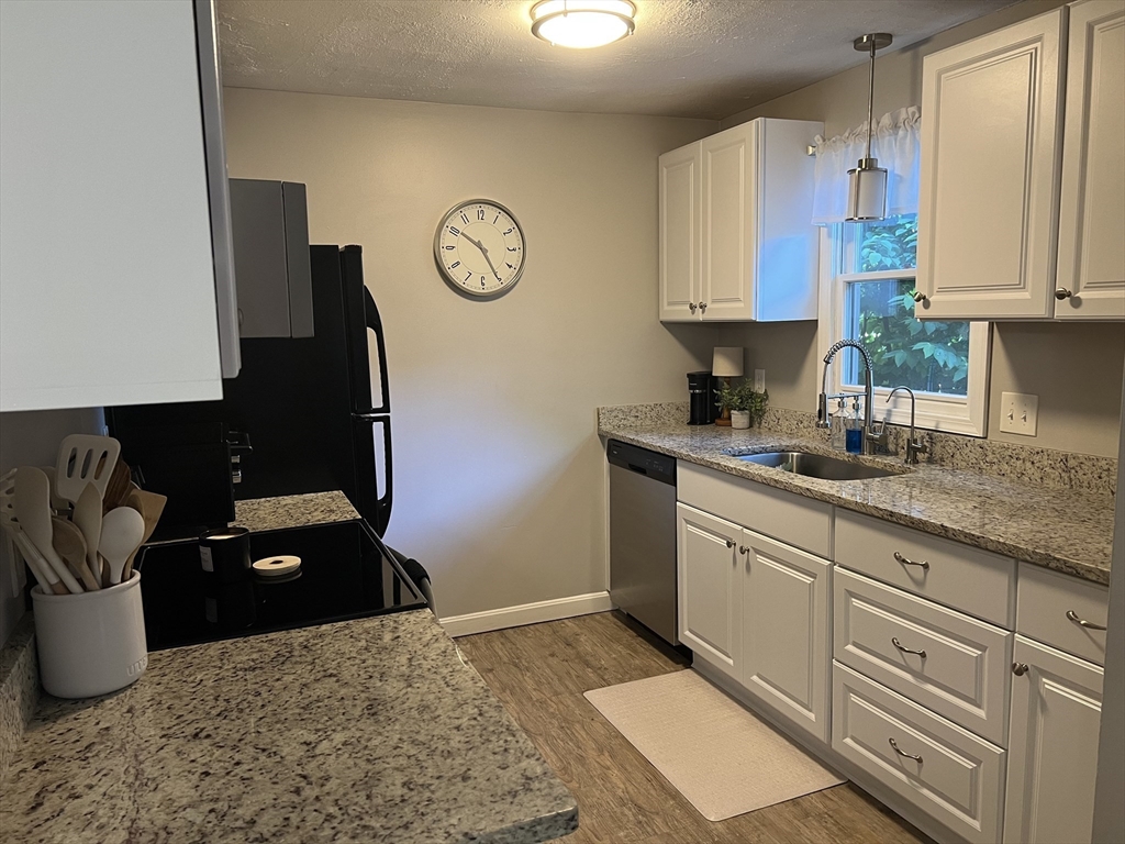 192 Pleasant St 12