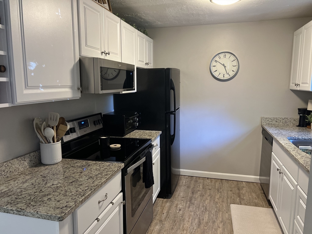 192 Pleasant St 12