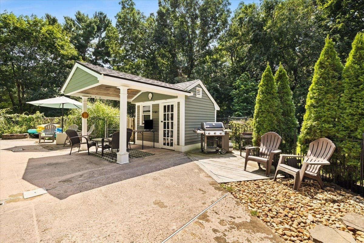 60 Rhode Island Rd, Lakeville, MA Photo #28