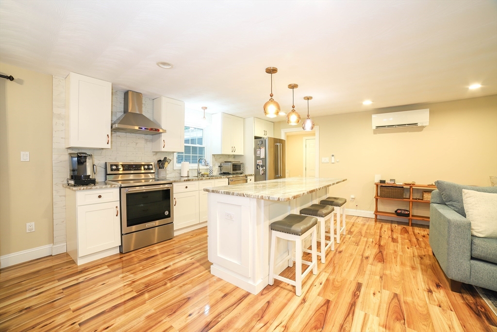 142 Mill Rd