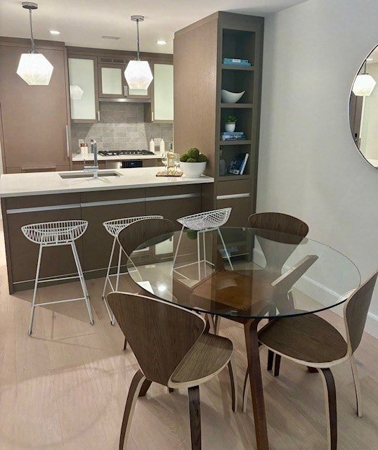 100 Lovejoy Wharf 3-P
