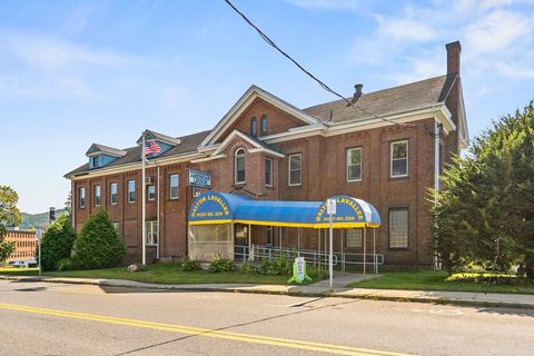 190-192 Pleasant St Easthampton MA 01027