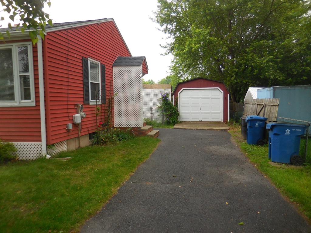 163 Baldwin St