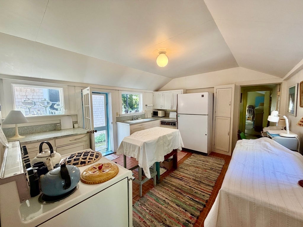 528 Main Street, Tisbury, MA, 528 Main Street, Tisbury, MA Photo #17