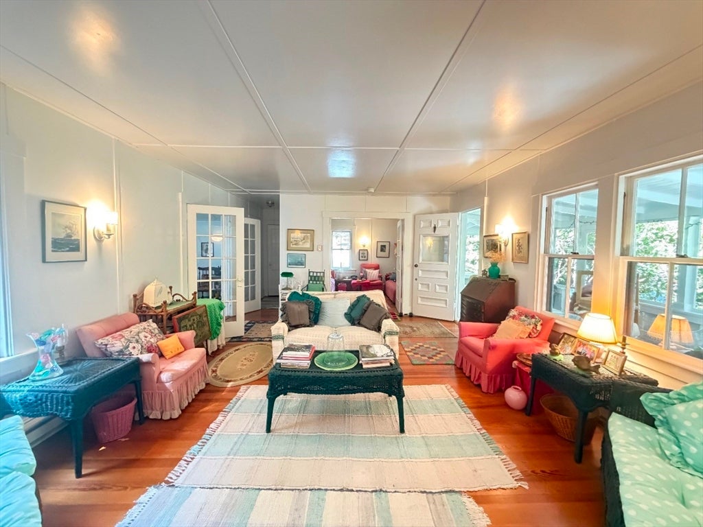 528 Main Street, Tisbury, MA, 528 Main Street, Tisbury, MA Photo #12