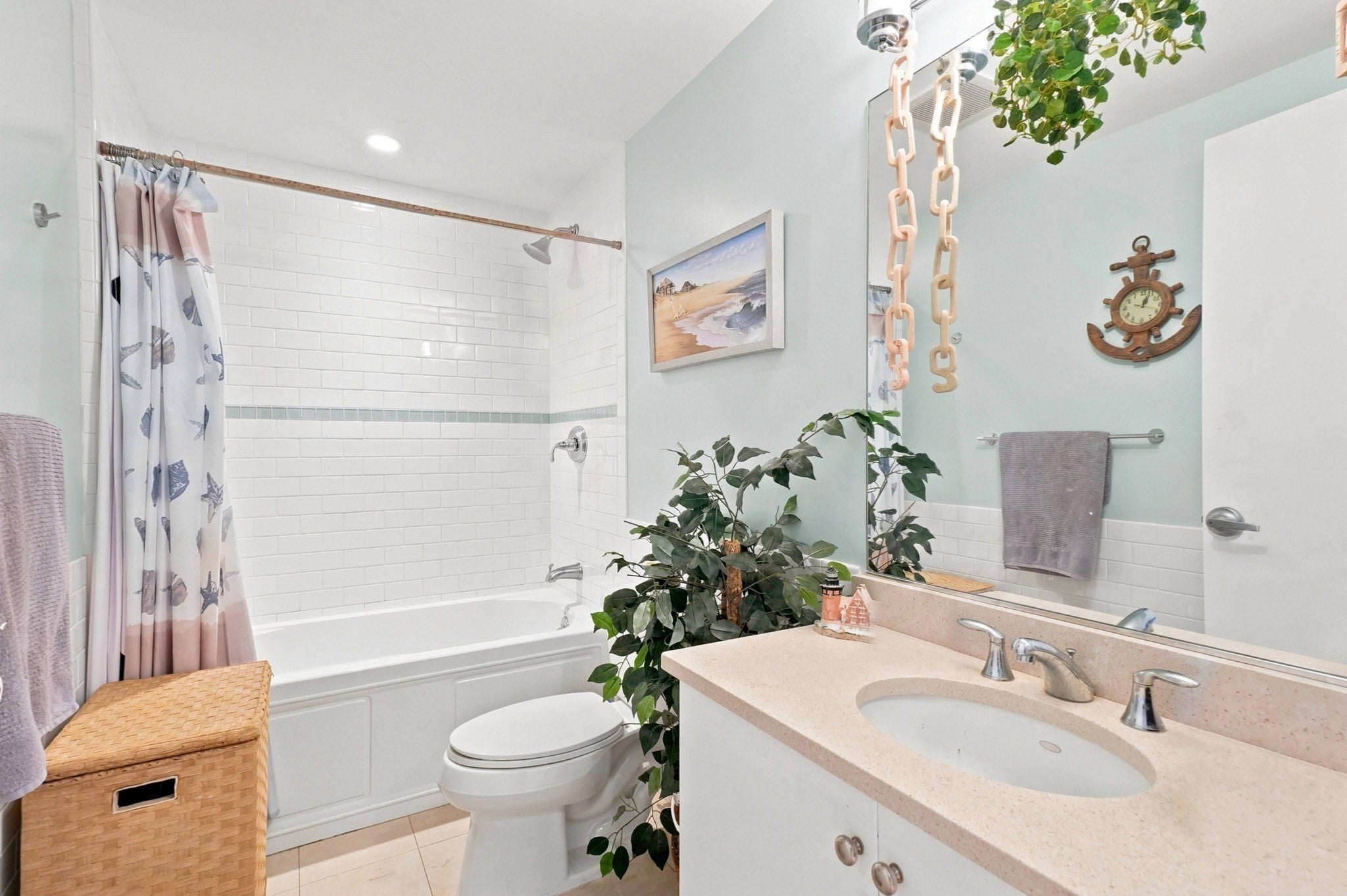 550 Pleasant St #201, Winthrop, MA, 550 Pleasant St #201, Winthrop, MA Photo #16