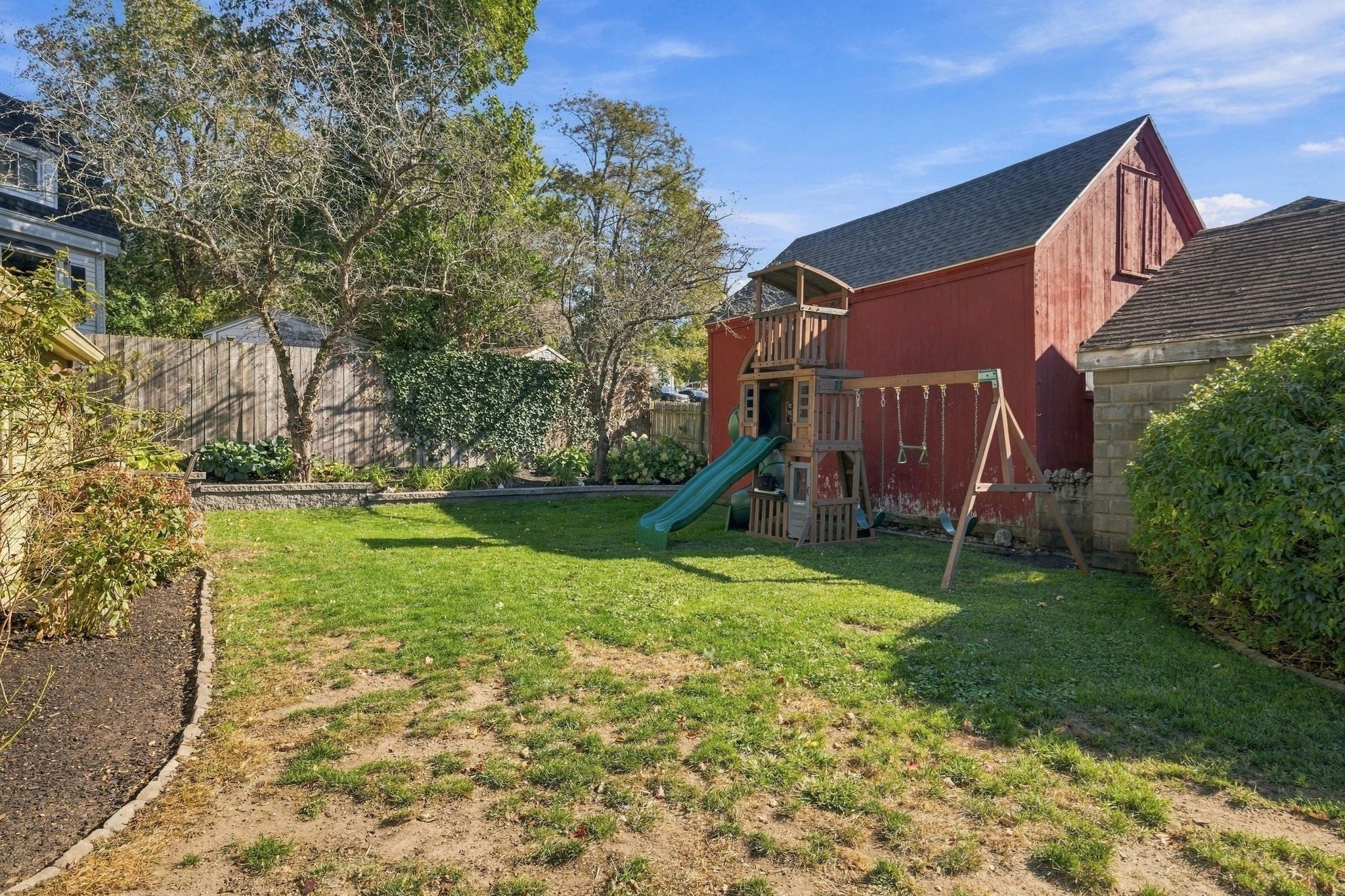 10 Emerald Rd, Nahant, MA, 10 Emerald Rd, Nahant, MA Photo #33