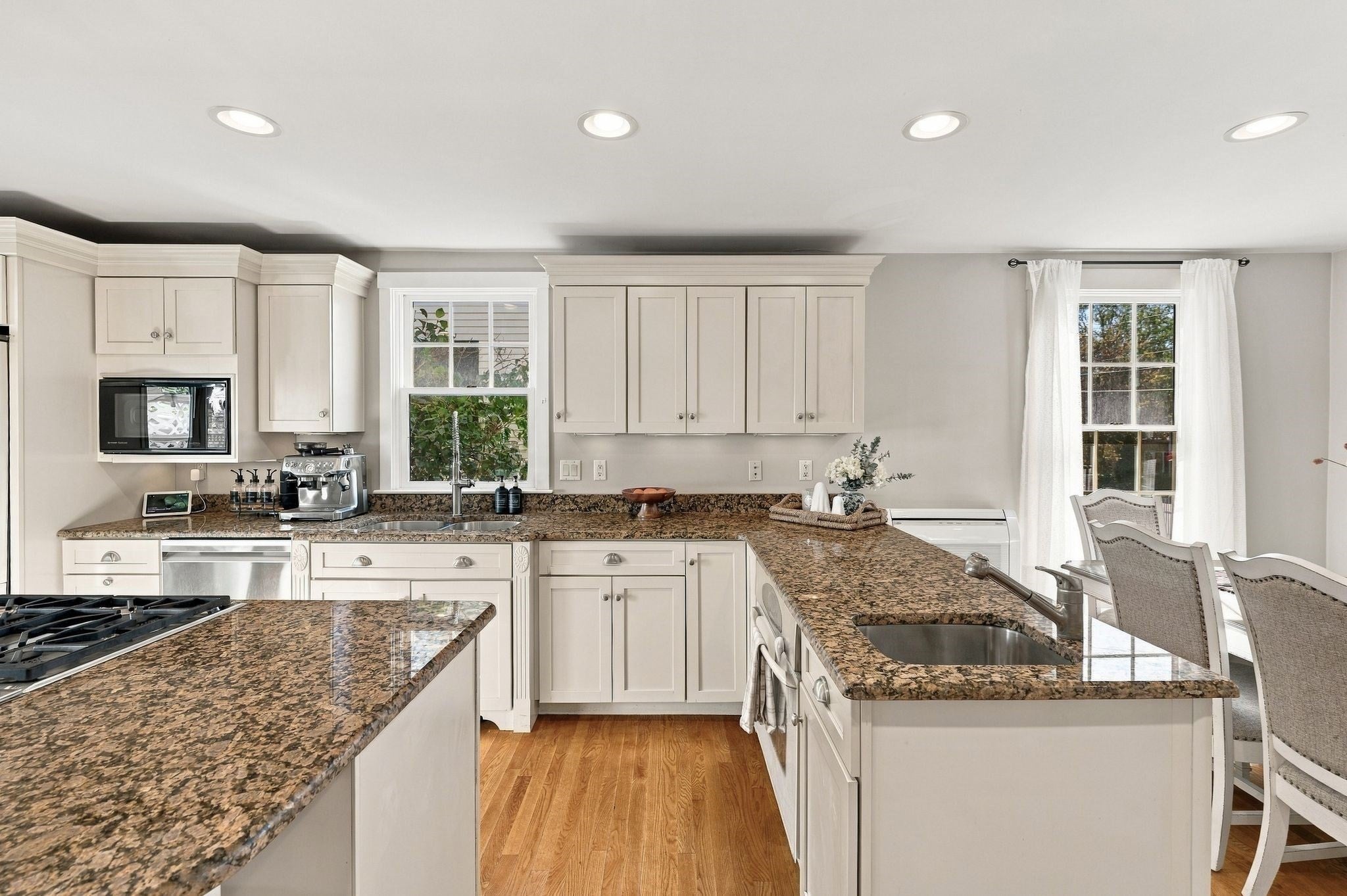 10 Emerald Rd, Nahant, MA, 10 Emerald Rd, Nahant, MA Photo #10