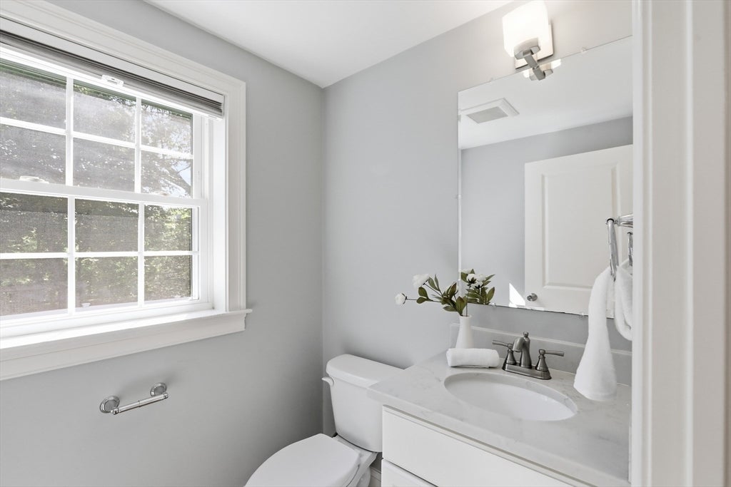 36-38 Washington Street #36, Arlington, MA, 36-38 Washington Street #36, Arlington, MA Photo #16