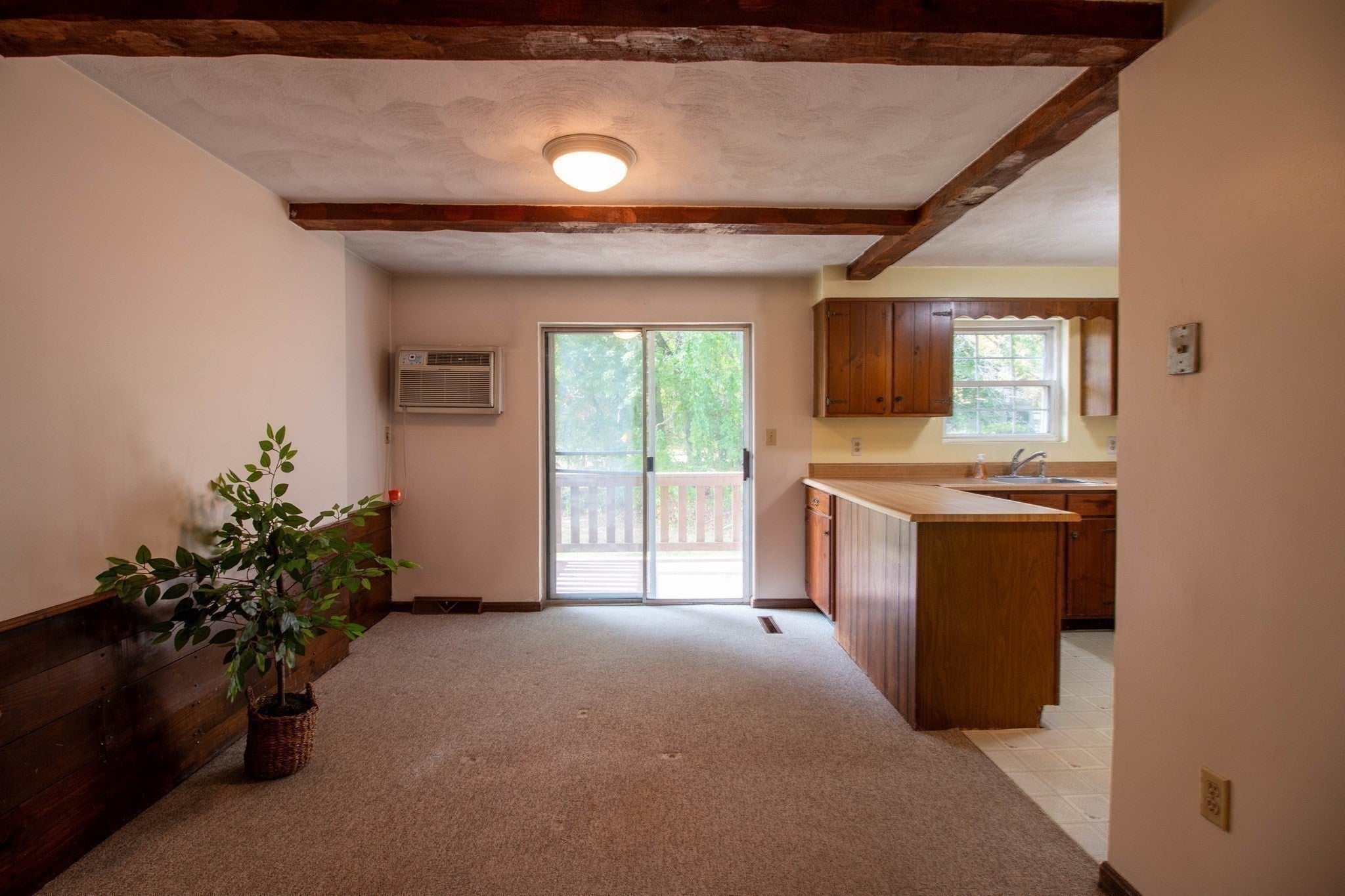 33 Sherburne Ave #3, Tyngsborough, MA Photo #8