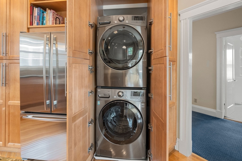50-52 Linden Pl