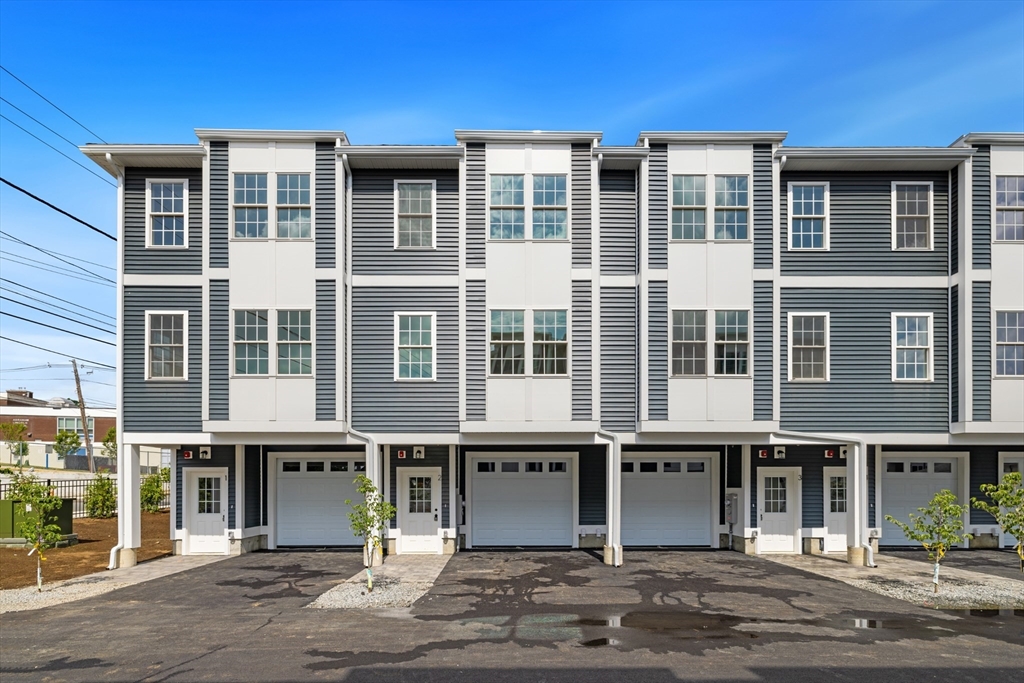 8 Revere Street 4