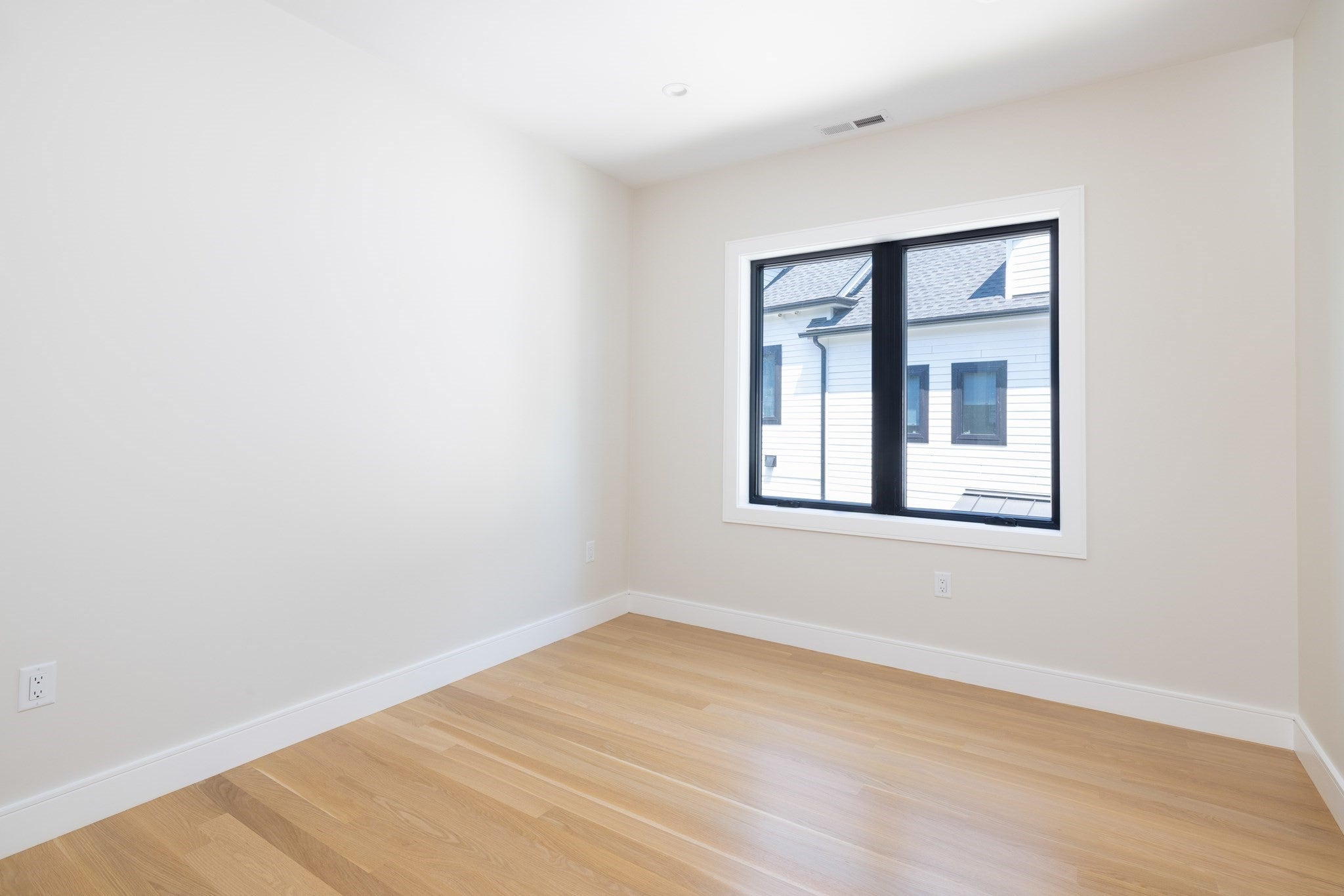 356 Linwood Ave #356, Newton, MA Photo #13