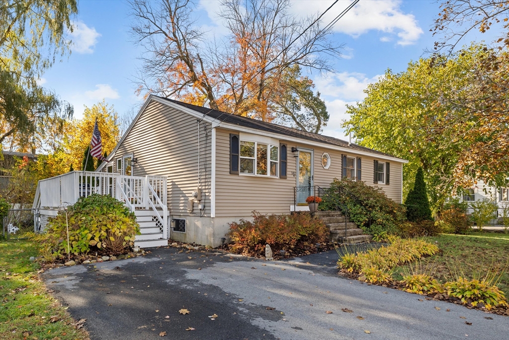 141 Commonwealth Ave