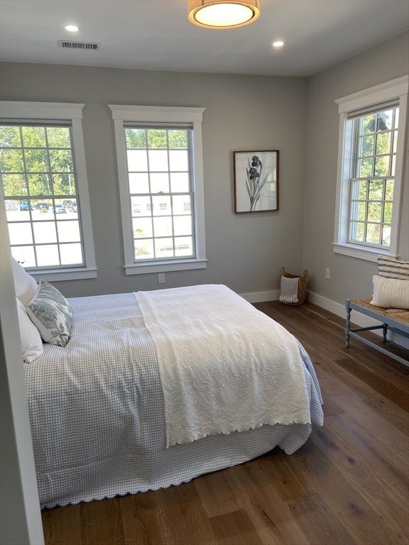 Westwood, Massachusetts 02090, United States, 2 Bedrooms Bedrooms, ,2 BathroomsBathrooms,Residential,Active,105796