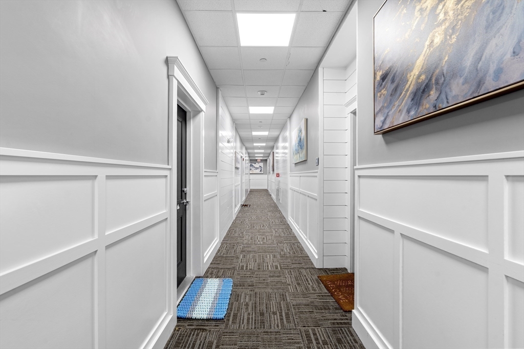 298 Washington St 208