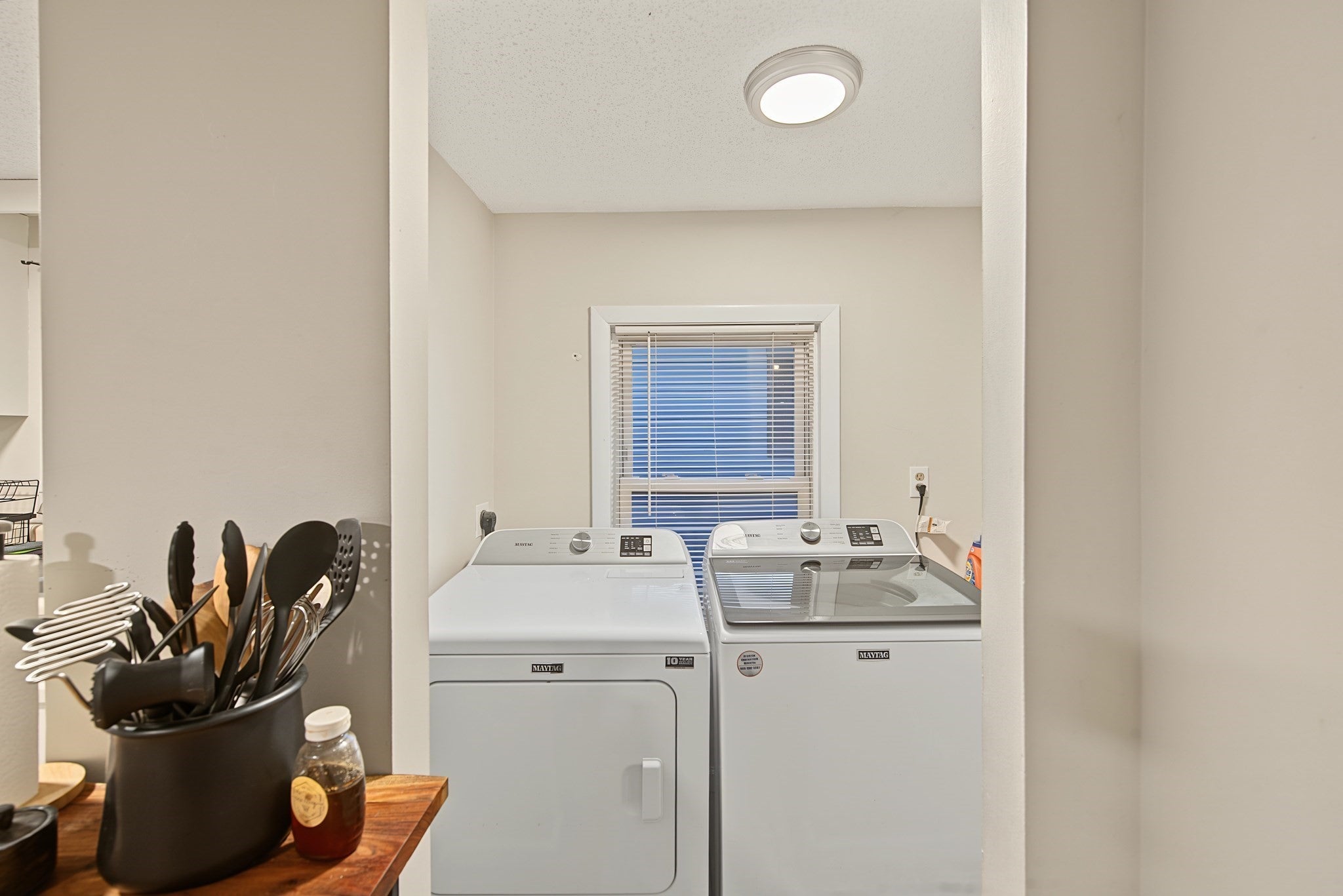 10 Lewis Street, Westfield, MA, 10 Lewis Street, Westfield, MA Photo #9