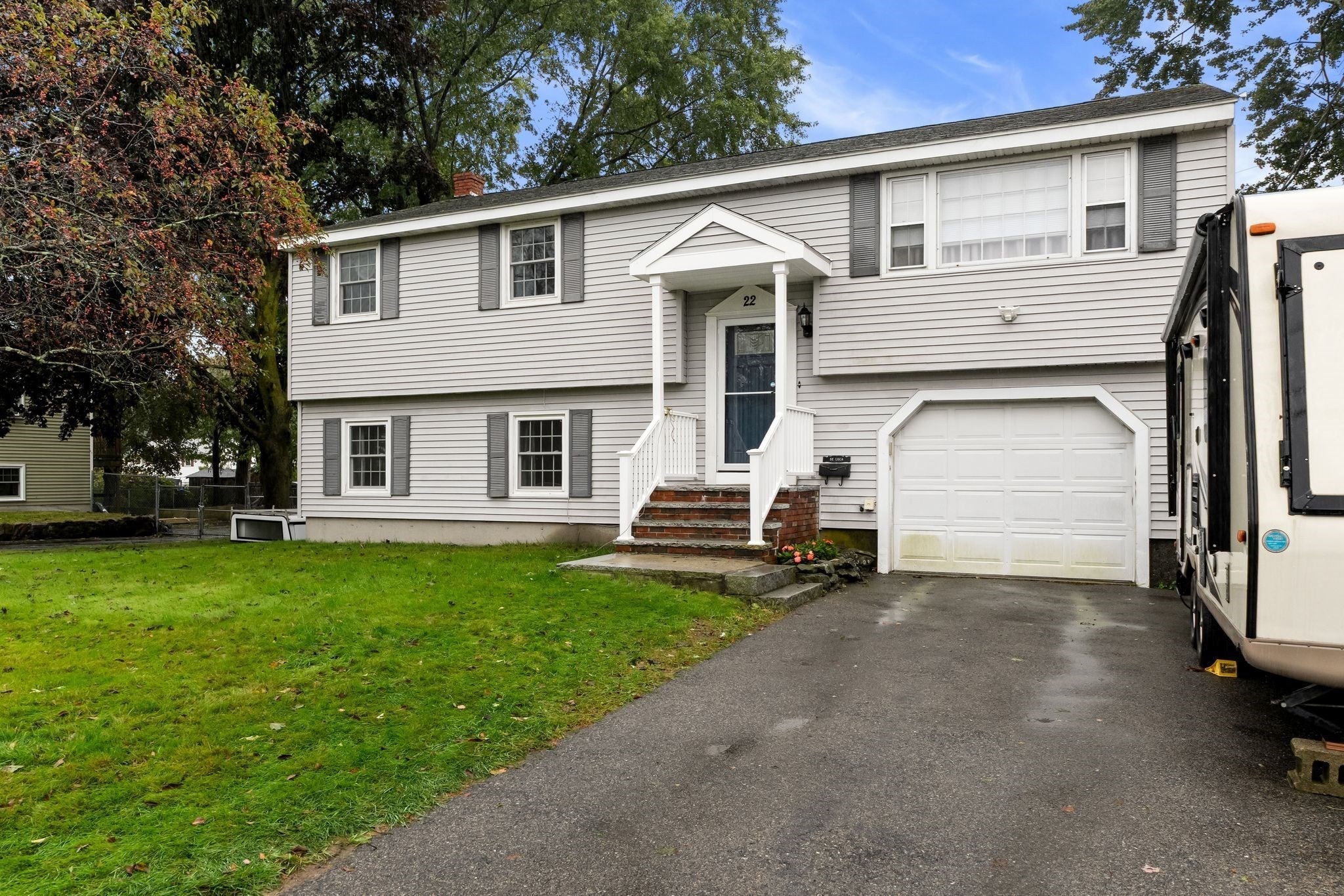 22 Crestshire Drive, Lawrence, MA, 22 Crestshire Drive, Lawrence, MA Photo #2