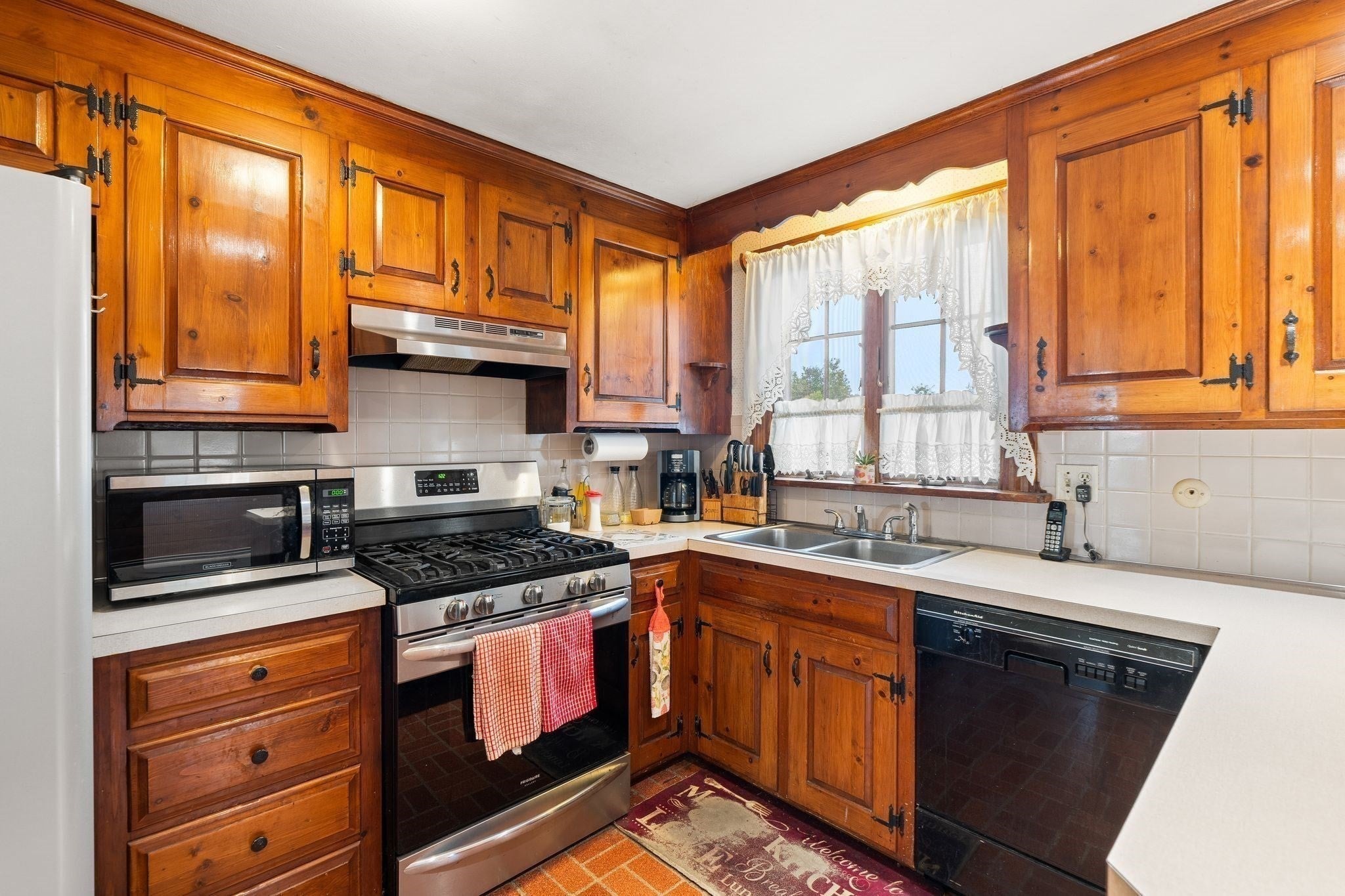 22 Crestshire Drive, Lawrence, MA, 22 Crestshire Drive, Lawrence, MA Photo #9